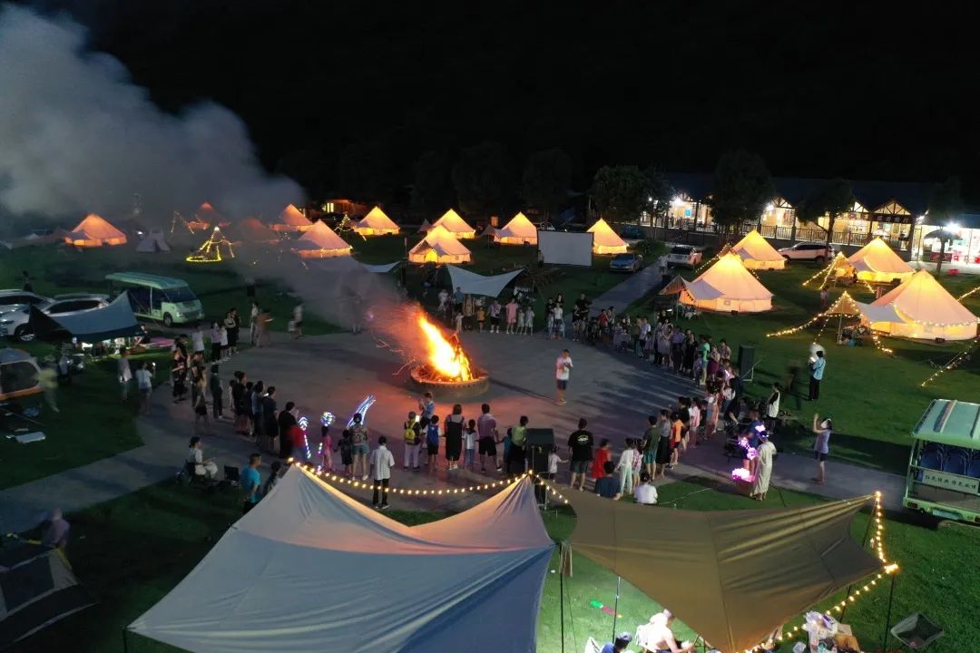 适合春天去的美宿,湖景美宿推荐