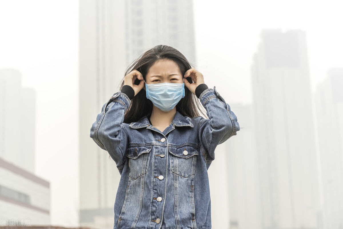 秋天感觉鼻子特别干是怎么回事,为什么秋天鼻子容易流血