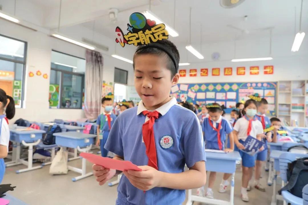 田寮小学一、二年级开展学科素养游考评价活动