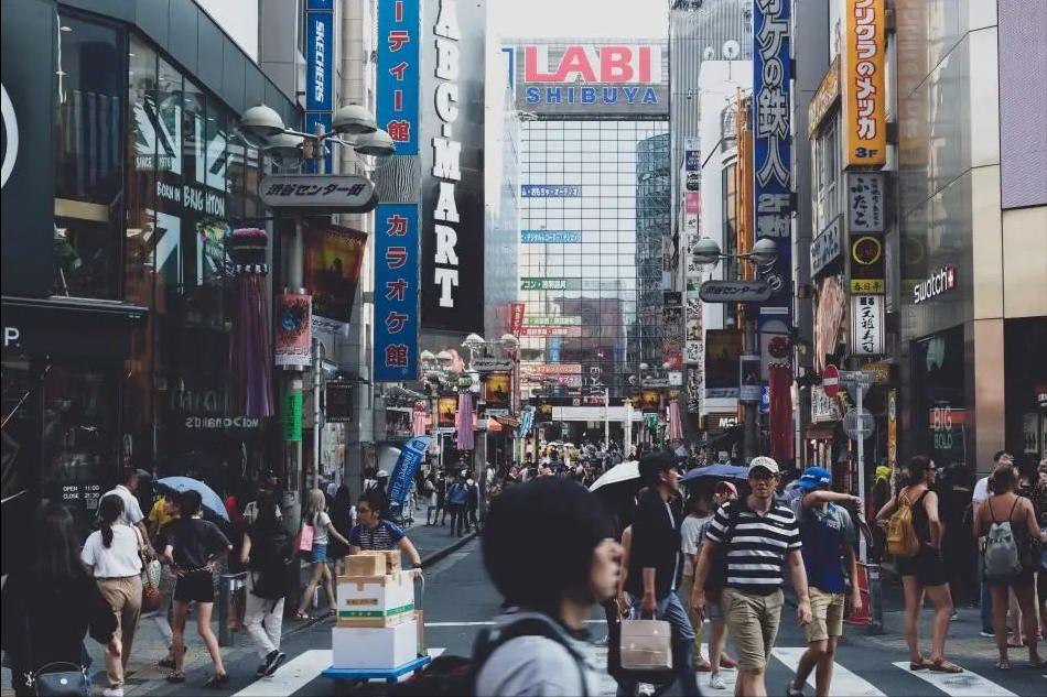 哪个国家的500架客机飞往中国,一夜之间500架飞机