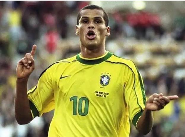 疯狂的前卫——细数各时代那些爱进球的中场球员