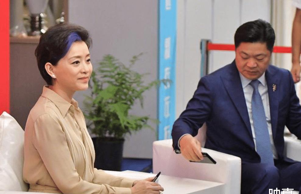 爱与金钱博弈,爱与财富