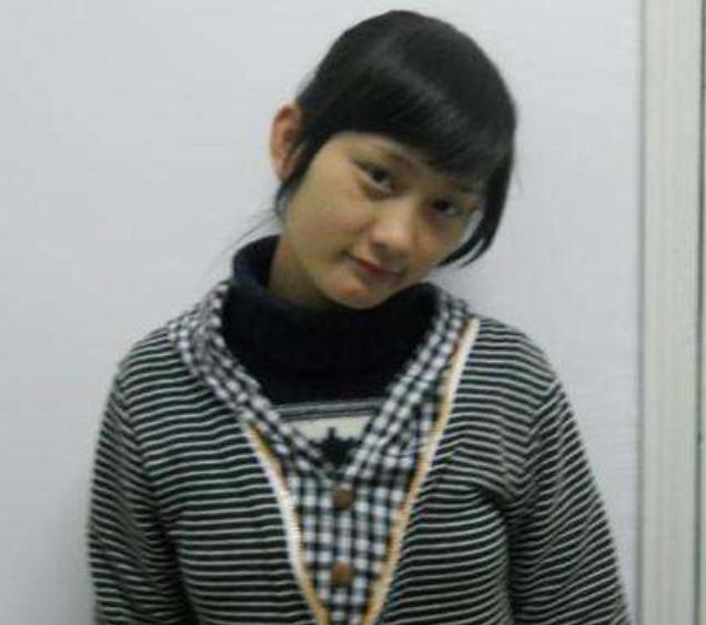 周岩毁容5年后的照片,周岩毁容事件图片