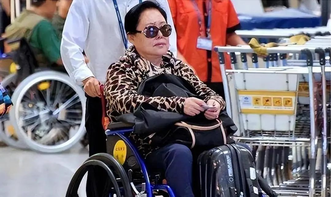 三婚两离遭家暴8年,三婚两离被家暴