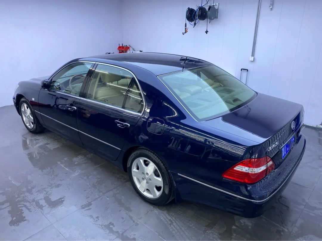 雷克萨斯ls430翻新修复,雷克萨斯ls430老车翻新作业