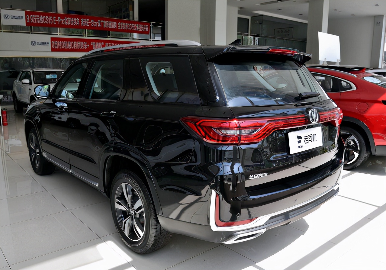 17.58万的车,长安cs95最新款的七座