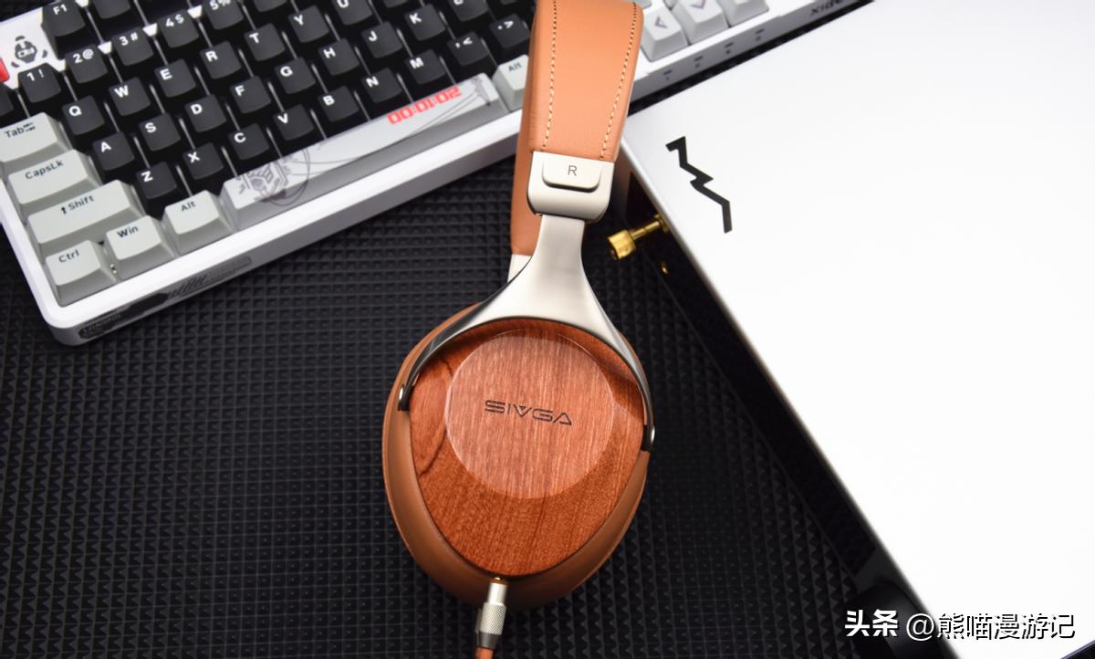 头戴开黑耳机测评推荐,耳机头戴式测评评价甜辣风