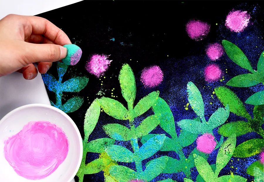 儿童画教程｜学习奇妙的漏印版画——生机盎然的春