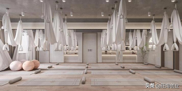 女性创业适合开什么店赚钱,女性创业开什么店比较好投资