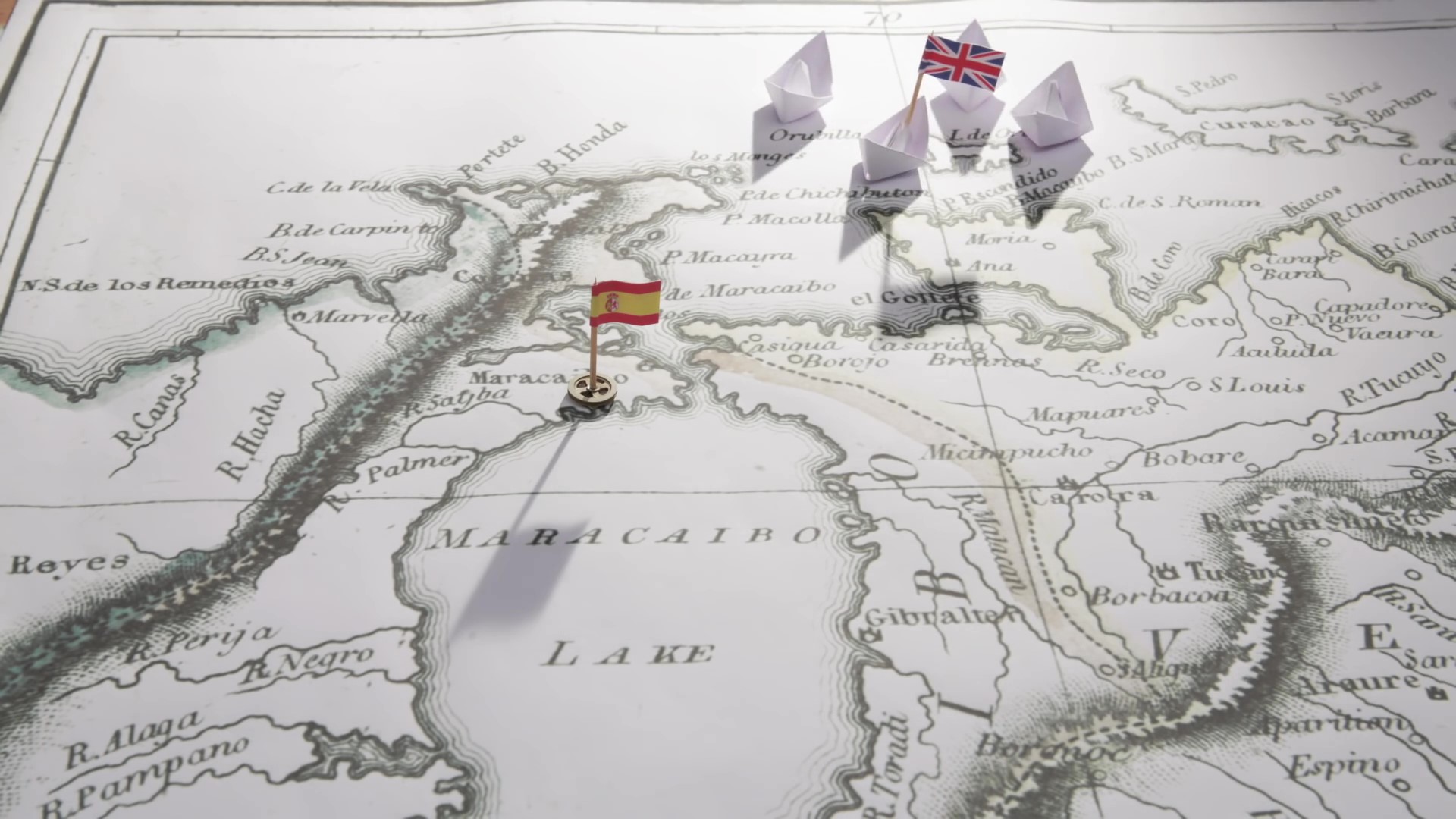 真实版闪电风暴！地球上最危险的地方？每年发生118万次闪电