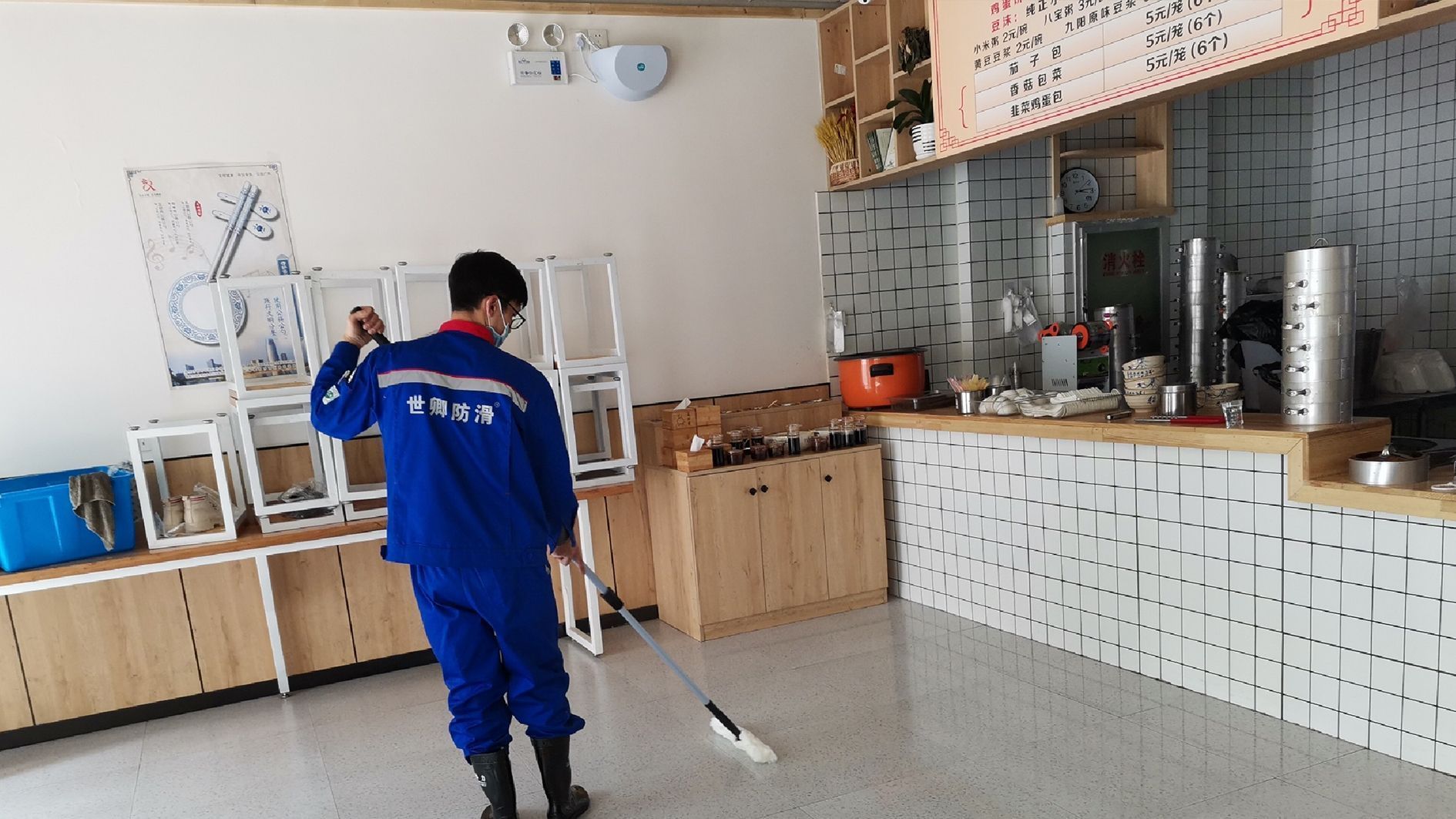 世卿瓷砖防滑剂多少钱一桶,世卿瓷砖防滑剂靠谱吗