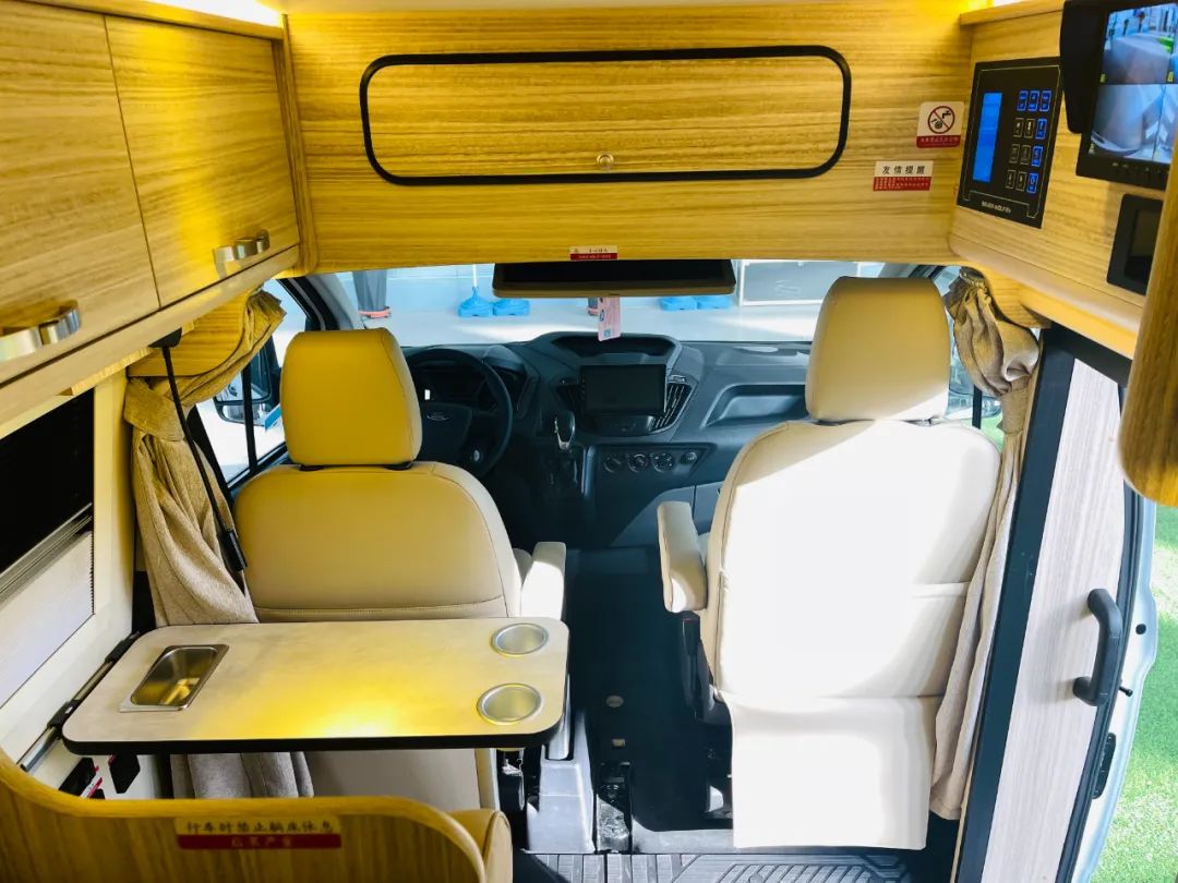最新款b型七狼房车,七狼六座房车推荐10万到20万之间