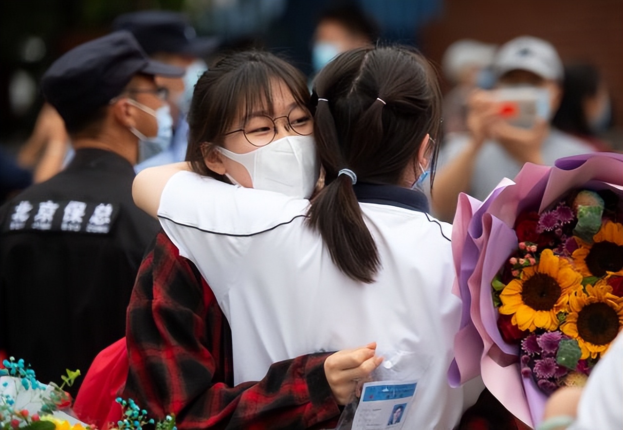 我国“最难考”的5所大学,清华只能排第五,北大连榜都上不了