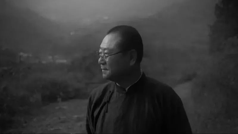 范伟「消失」，一声叹息