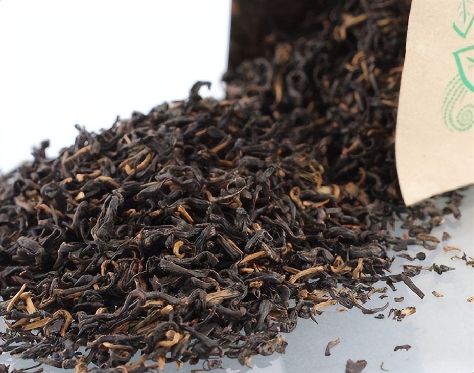 中老年人清热下火茶,适合体虚易上火老人喝的养生茶