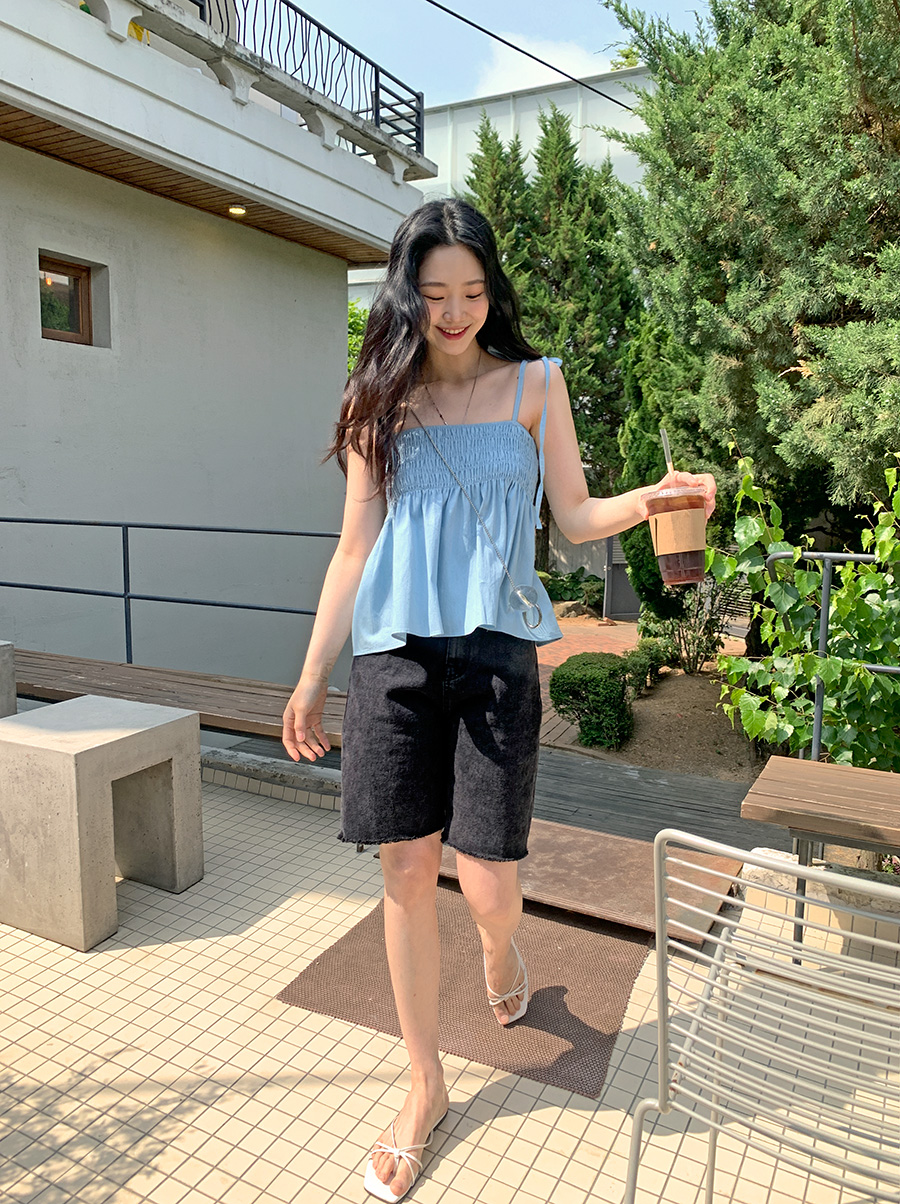 低调大方的韩式穿衣搭配,韩式慵懒风衬衫搭配连衣裙