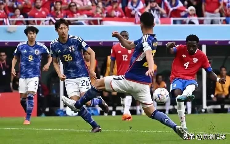 世界杯裁判被暴打,泰勒裁判执法世界杯