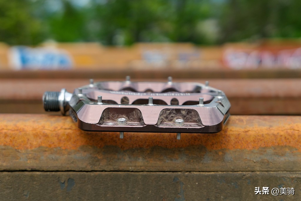 椤剁骇骞宠笍鎺ㄨ崘,骞宠笍閫夋嫨鍝