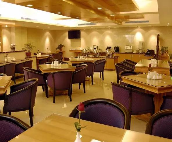 餐馆拍黄瓜被罚5千到底冤不冤,到底冤不冤餐馆拍黄瓜被罚5000元