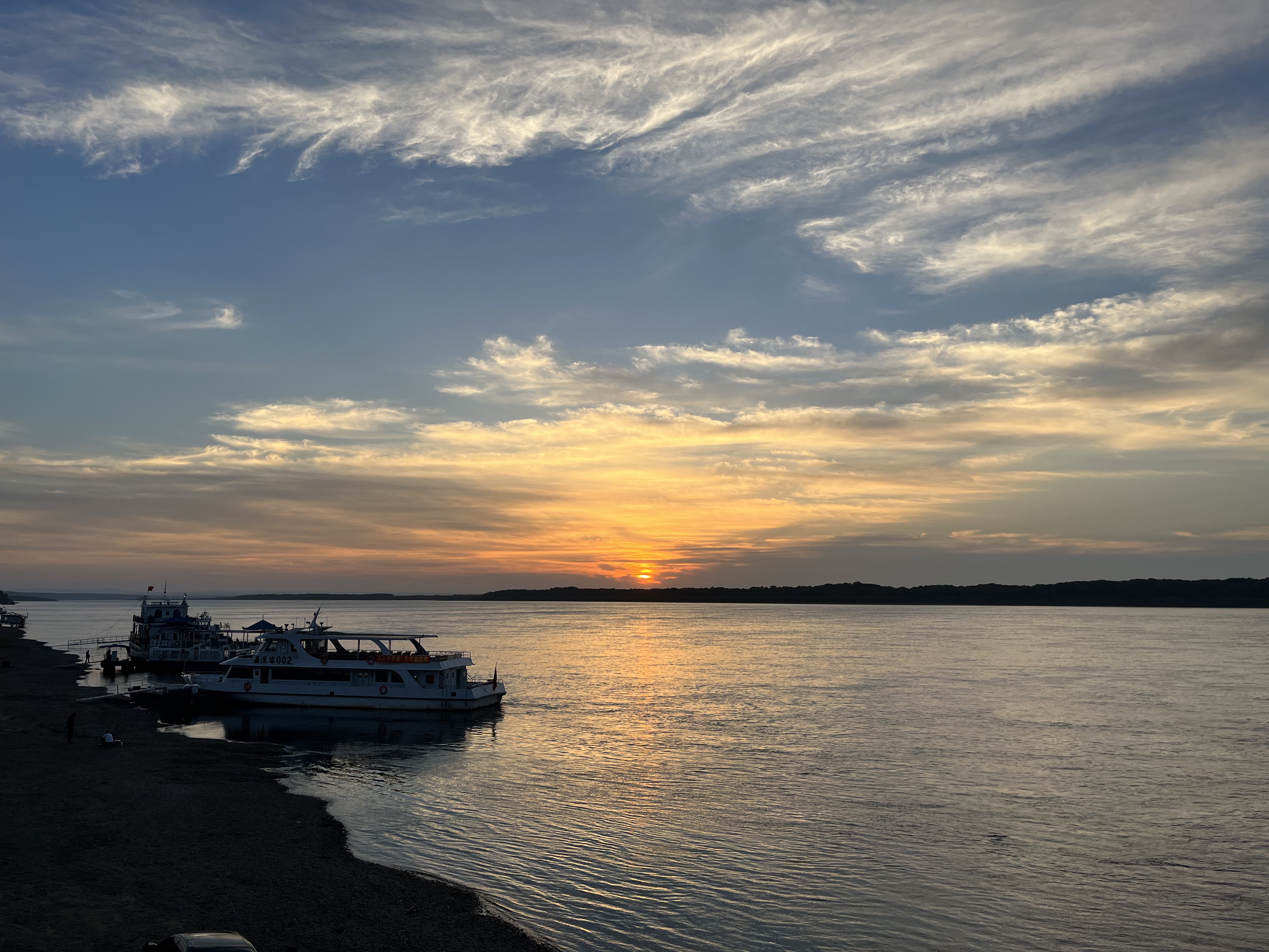 夫妻自驾11000公里,夫妻两人自驾游最新视频