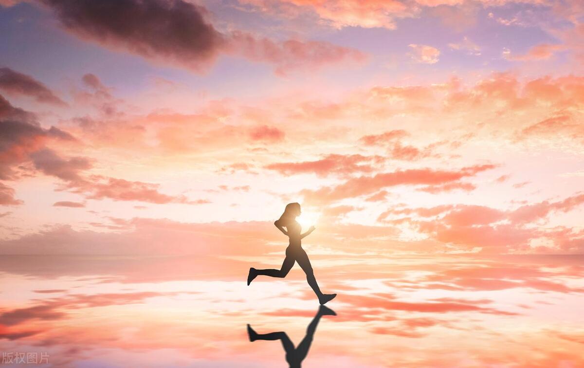 做生意和打工哪个赚钱更快一些,上班赚钱和做生意赚钱哪个好