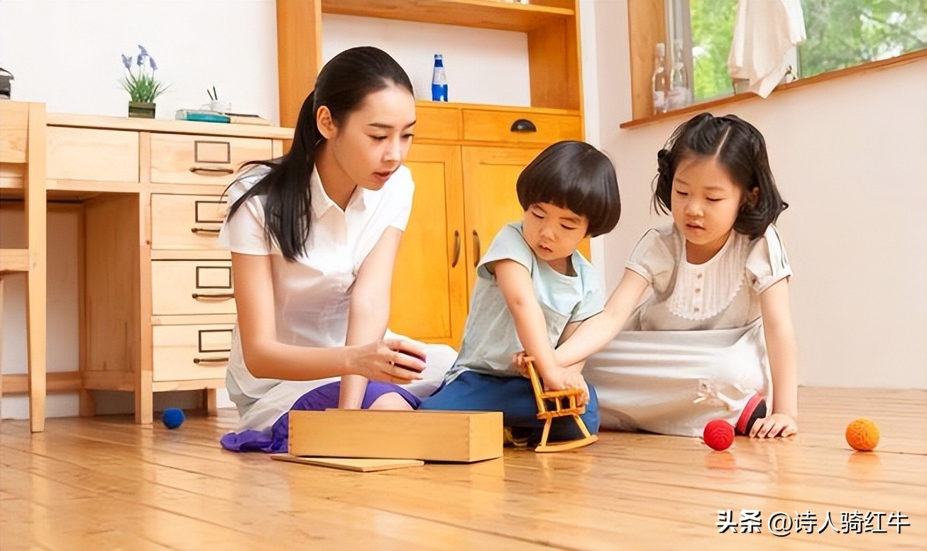 物理教师风采墙个人简介,教师个人风采墙创意图片