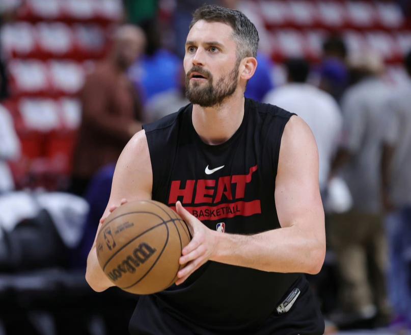 23年东决g6巴特勒3+1,巴特勒2+1雄鹿