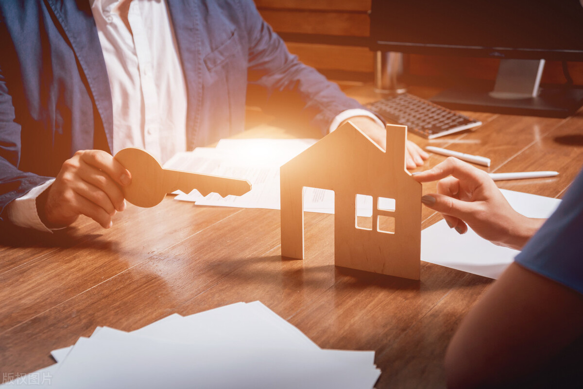 图书代理中介、经纪人、工作室、策划公司、出版公司的区别和联系