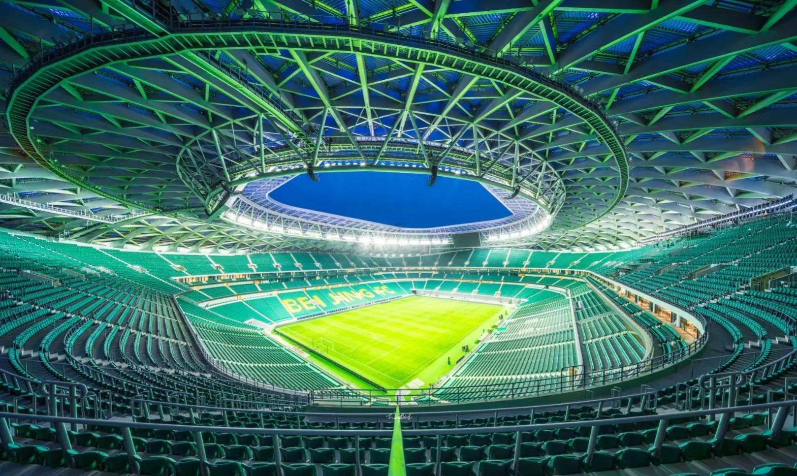 最大的体育场能容纳多少人,最新中国最大10座体育场