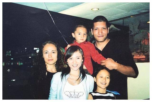 CBA巴特尔传奇故事？巴特尔北京美国豪宅曝光？巴特尔子女的事业