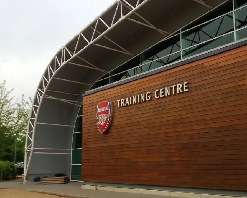 顶级俱乐部球员日常训练,宏远俱乐部训练基地