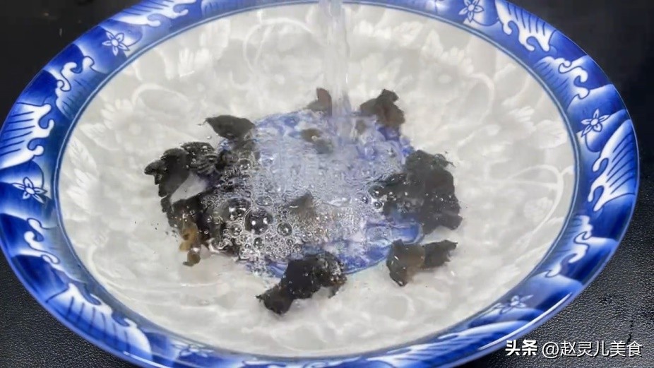 甲流来袭莫慌看完之后轻松应对,甲流来袭出现症状别硬扛要早用药