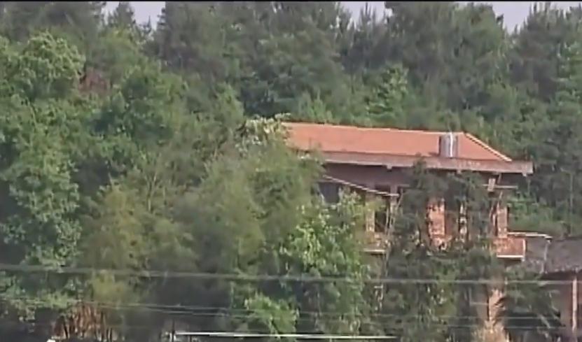 湖南村民家中怪事之谜,湖南农户发生怪事一到半夜门响