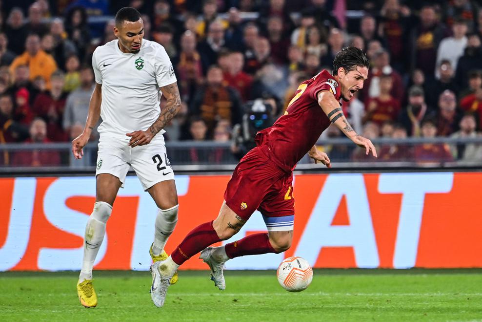 欧联杯24强出炉,欧联杯4强全部出炉利物浦