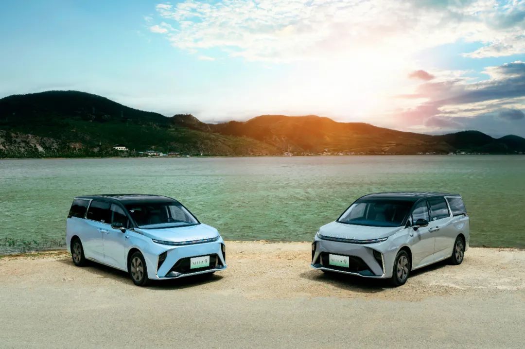 上汽大通mifa9上路实测,上汽大通mifa9用车体验