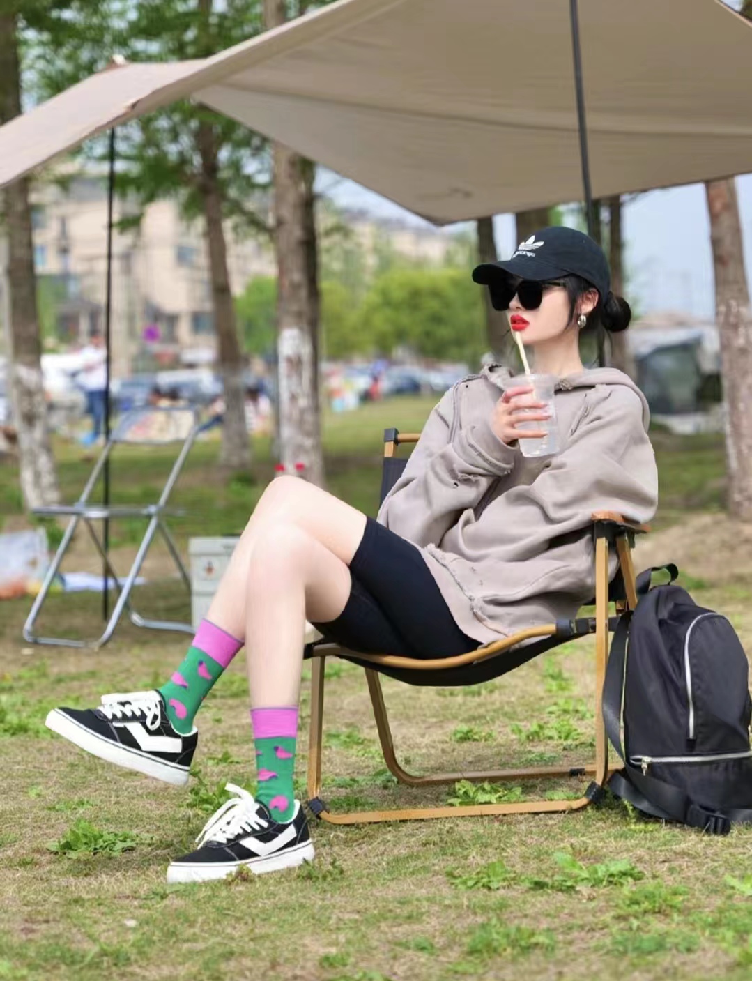 短裤在夏季可以说是既百搭又清凉,让这4款潮流短裤陪你清凉一夏吧