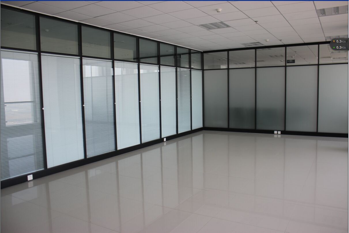 杭州办公室玻璃隔断带百叶,沈阳办公室双层百叶玻璃隔断厂家