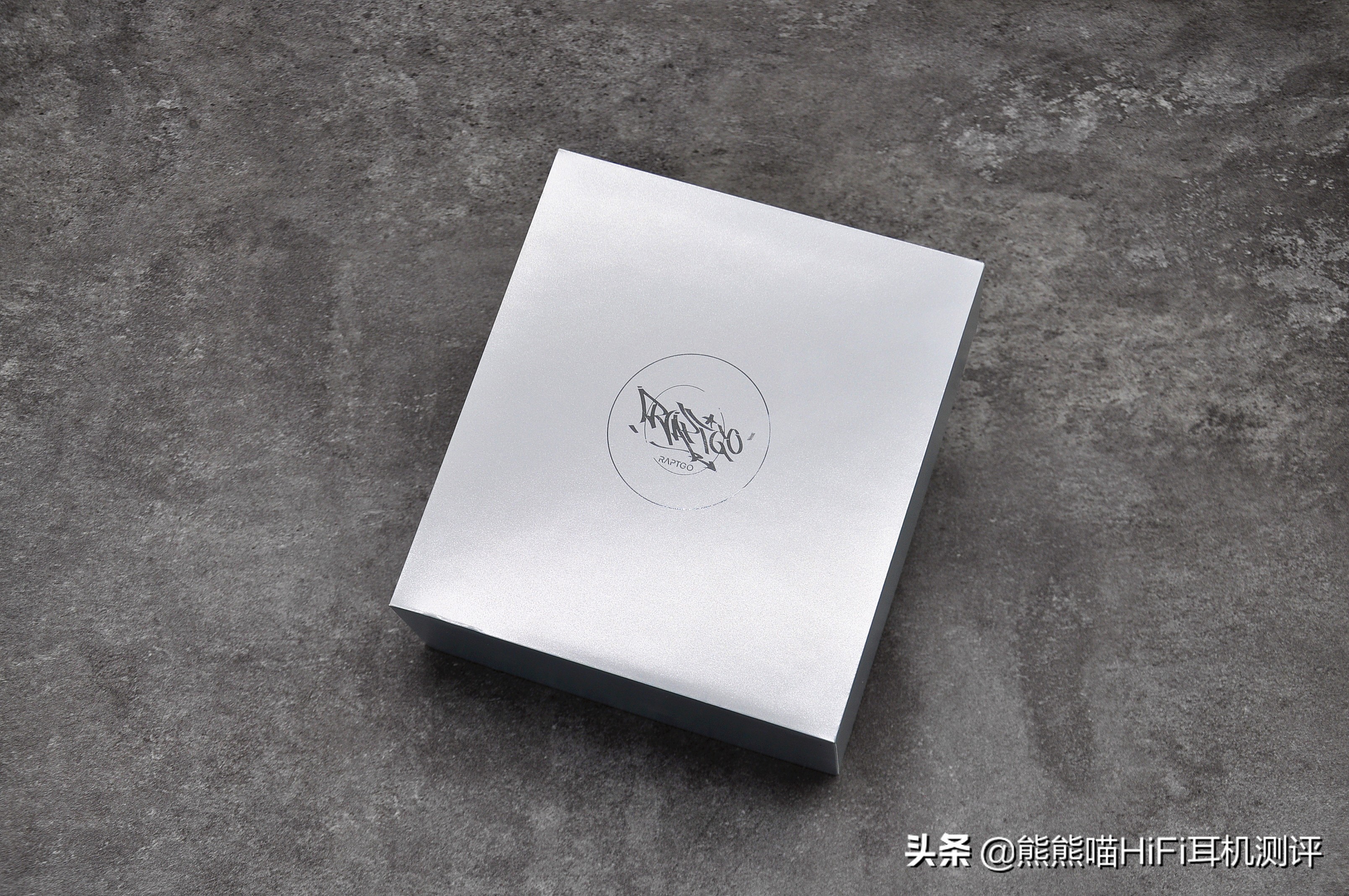 千元HiFi巅峰之作！RAPTGOHOOK-X平板+PZT声震驱动单元耳机评测