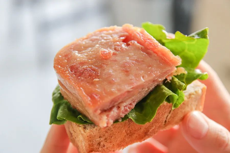 逛山姆一定要买会员卡吗,山姆会员店副卡值得买吗