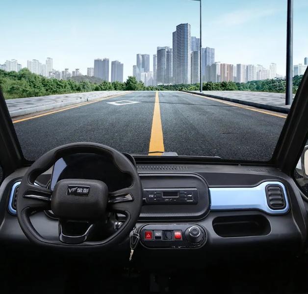 高颜值的低速电动四轮车最新款,新能源代步电动四轮车最新款