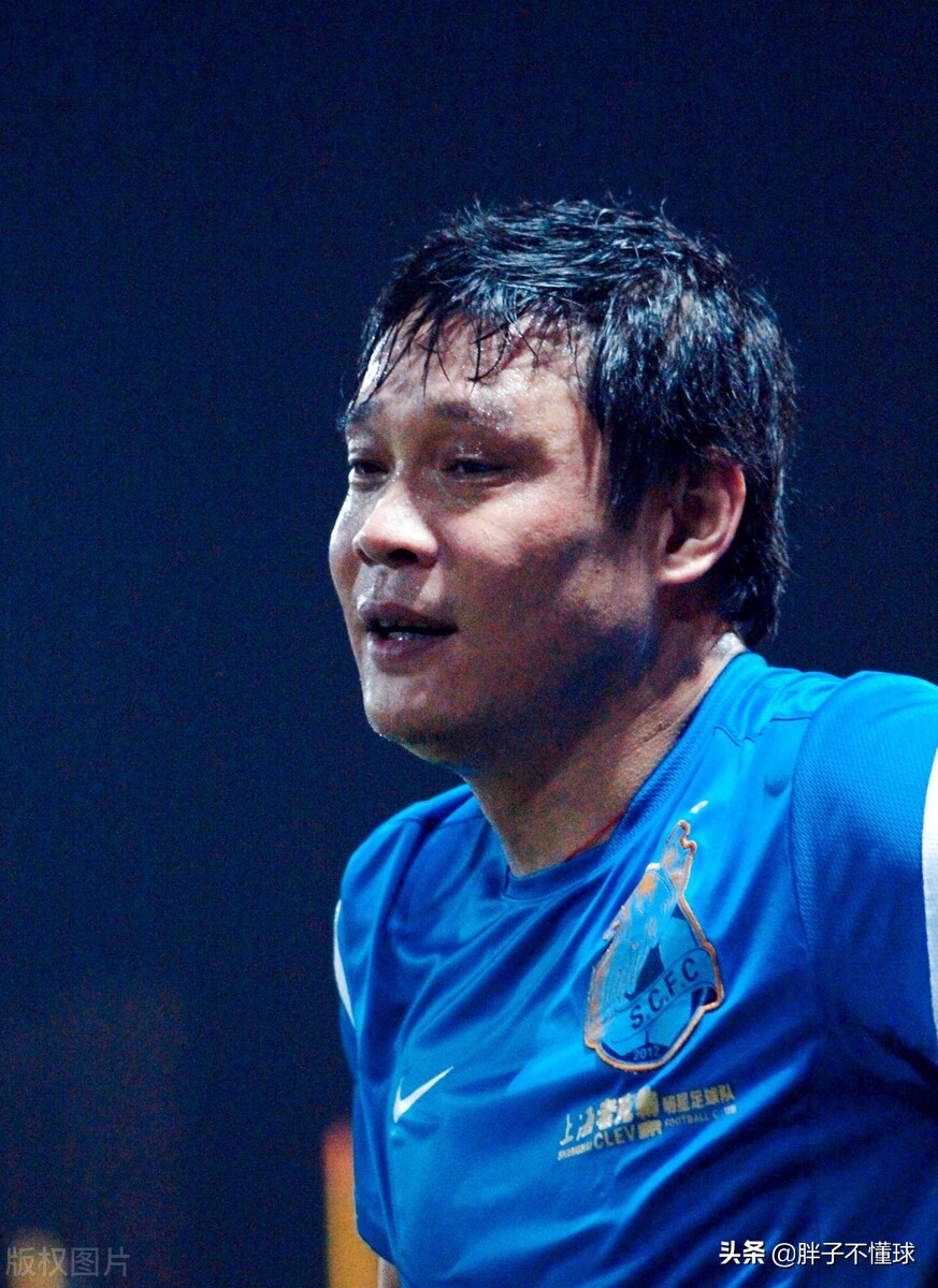 冯潇霆与巩汉林的论战,冯潇霆vs巩汉林成绩对比