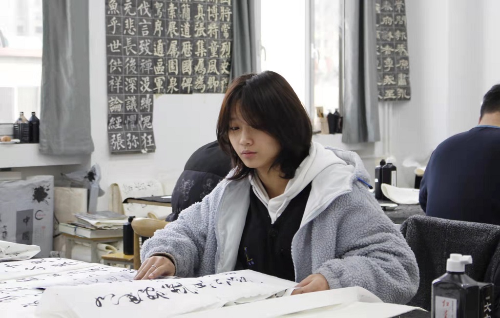 书法专业就业前景调查报告,浅谈书法艺考就业前景