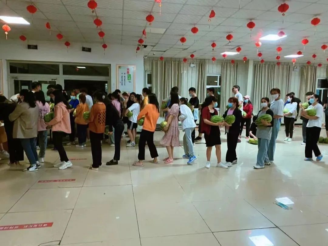 郑州航空港站今日开通运营/天气有变！郑州最新发布/郑州消费券今天又来了/河南公布暑期学生免门票景区名单