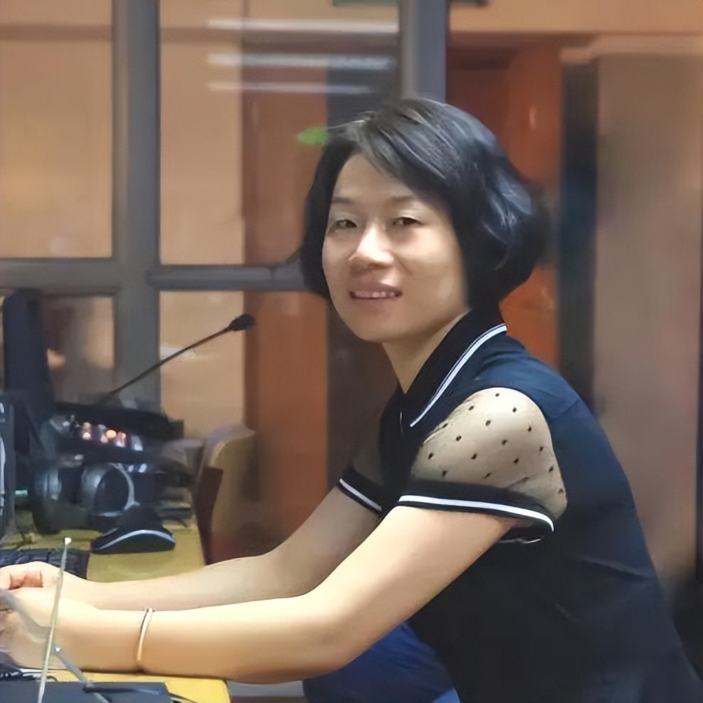 辛巴辛有志开启“直播带岗”第五届京城榜样教师好声音风采展示