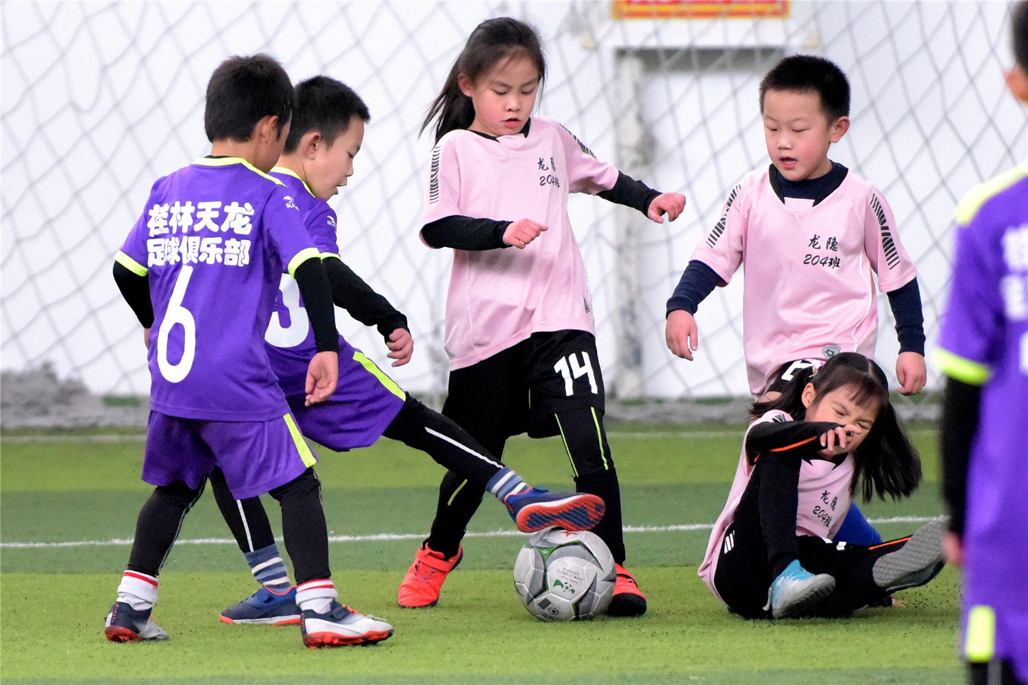 桂林翠竹小学足球赛,桂林市临桂区第一小学足球赛