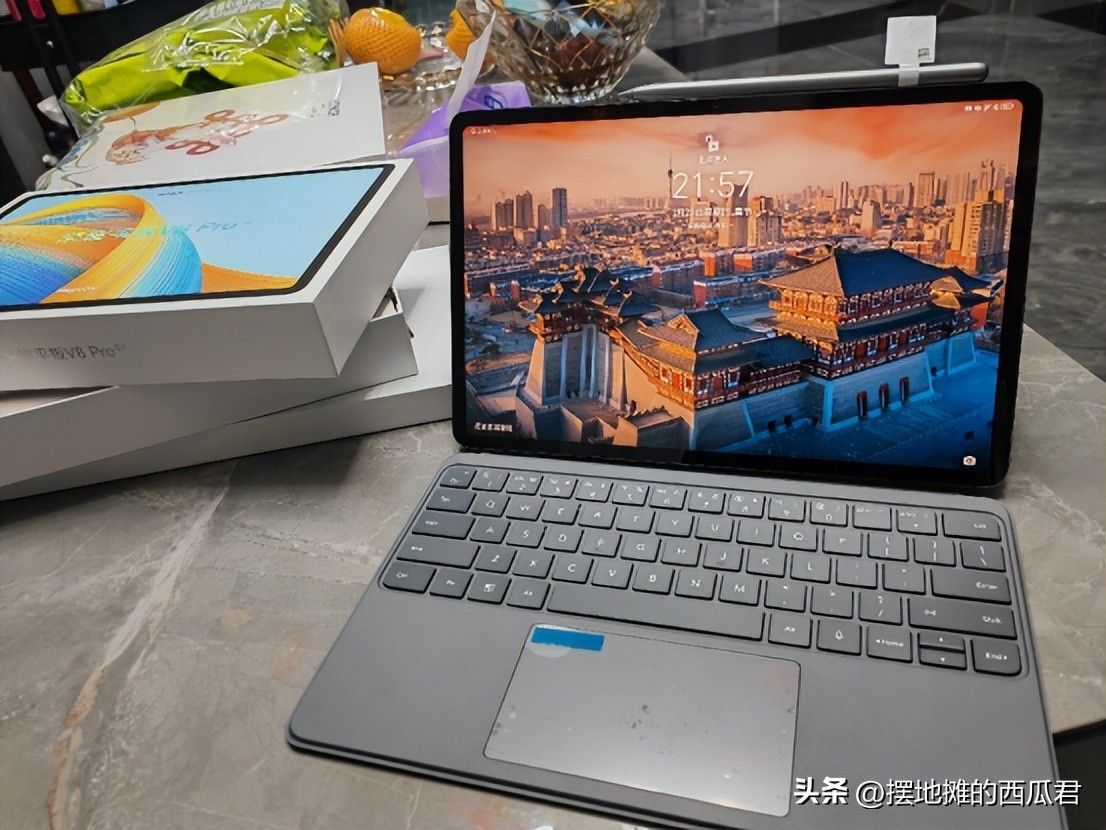 大学生有没有必要入手一个平板,大学生有必要买电脑平板手机视频