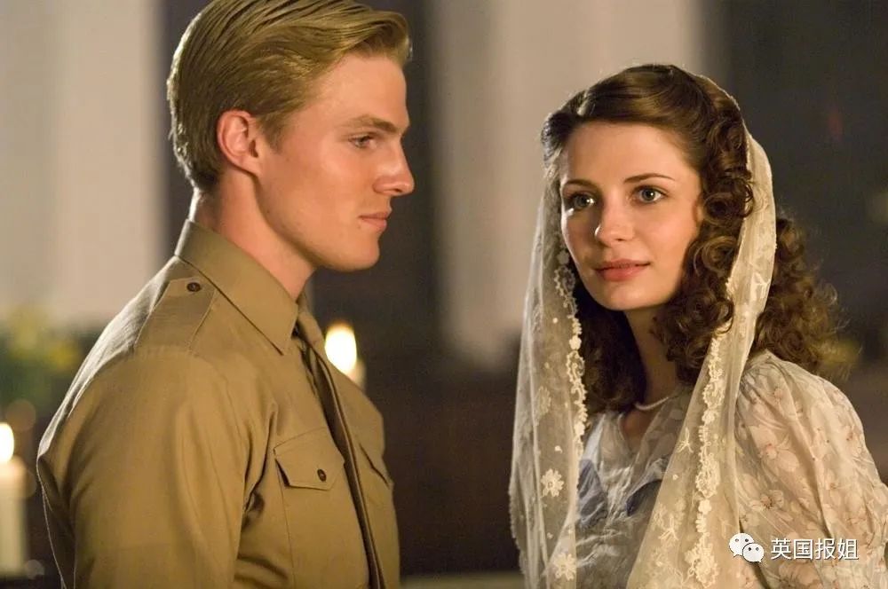 美国甜心美少女出道即爆火，却被亲妈下药控制当赚钱工具