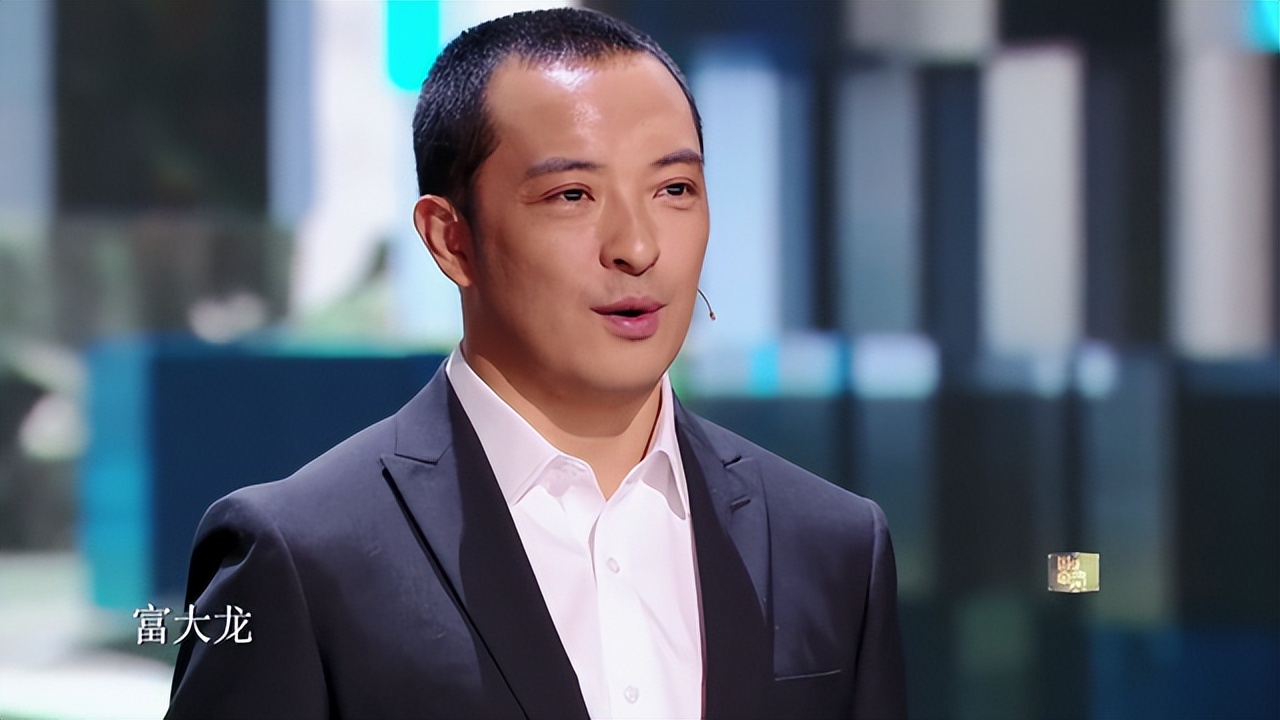 把皇帝演活,把皇帝演了个遍