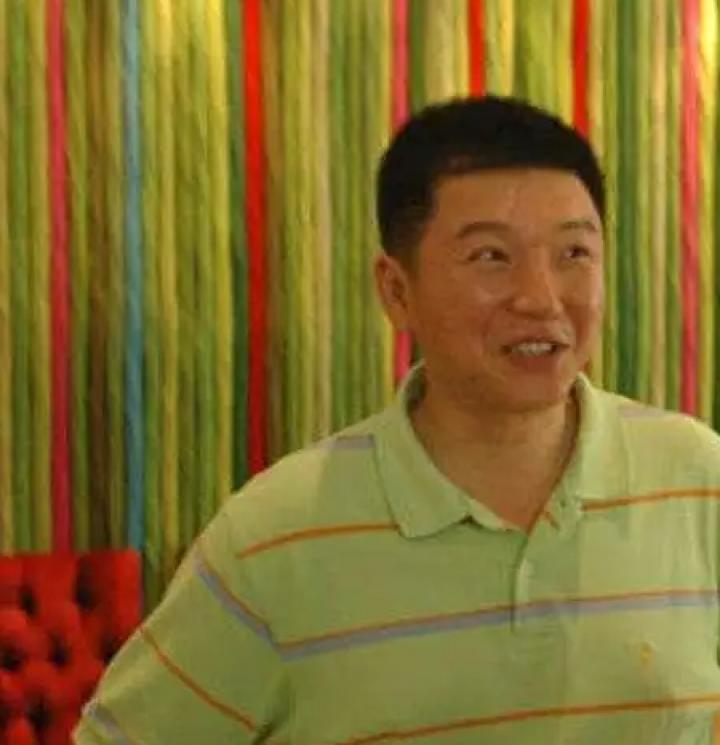 “小章子怡”童瑶的成长史，和她与张国立父子的恩怨情仇