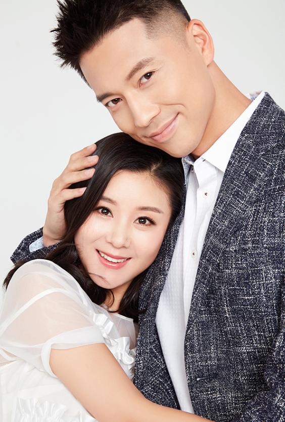 李小萌王雷国家几级演员,王雷李小萌升级爸妈